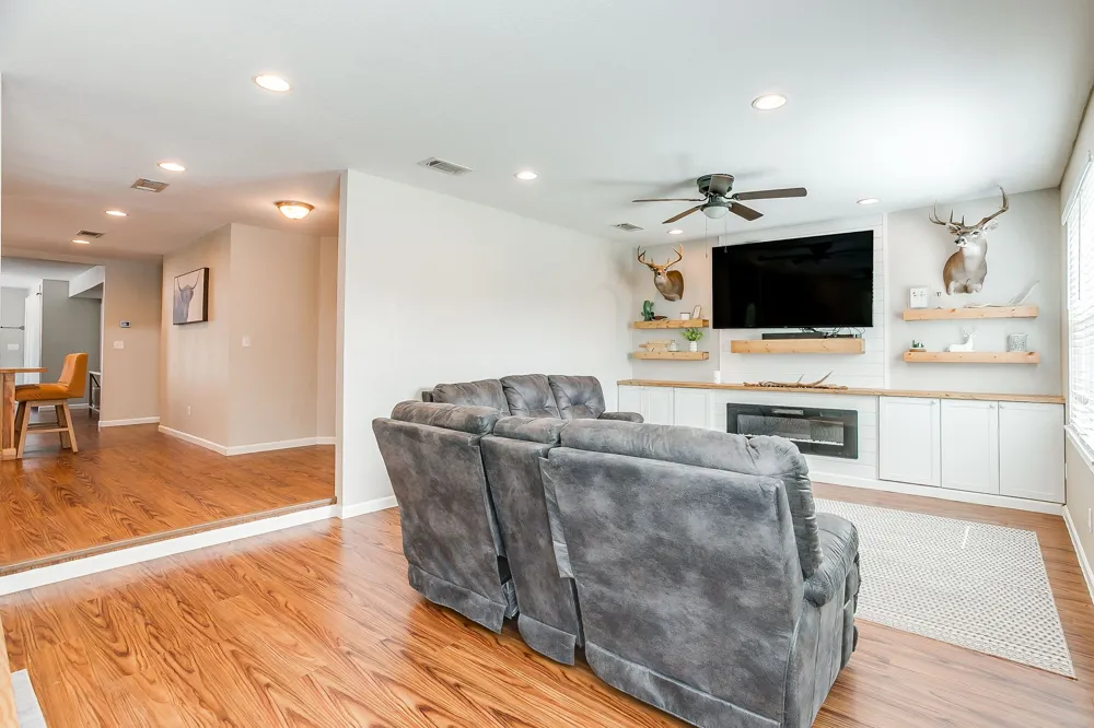 4435 S FM 113 Millsap, TX 76066