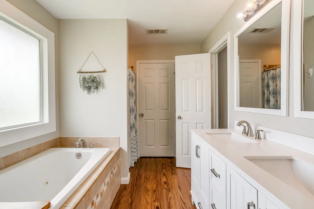 4435 S FM 113 Millsap, TX 76066