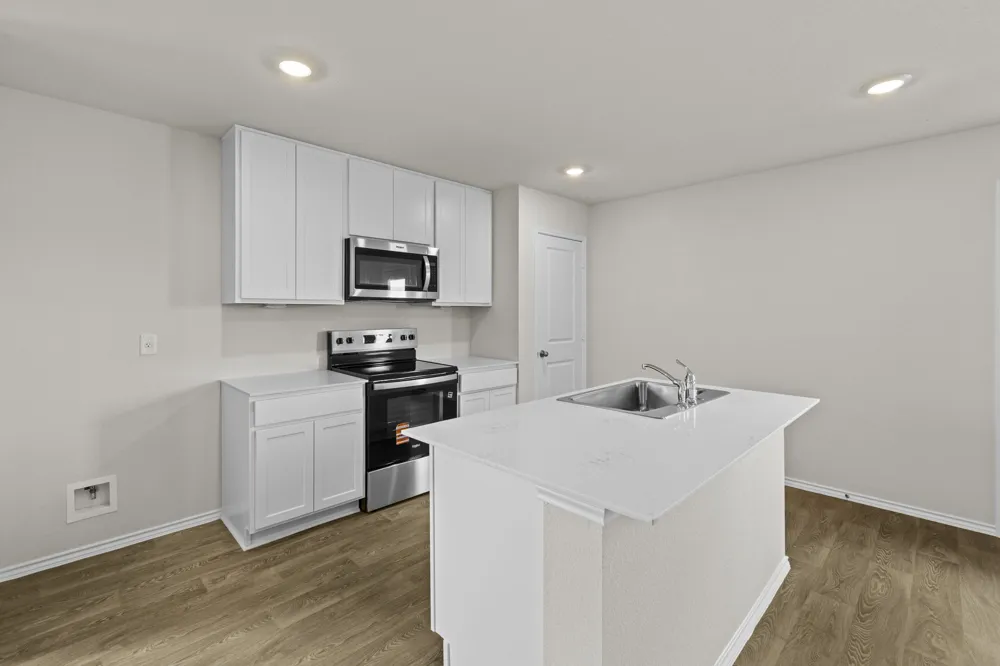 2121 Windflower Lane Luling, TX 78648