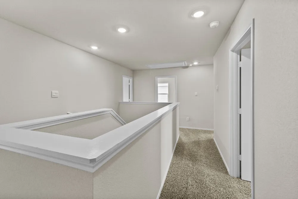 2121 Windflower Lane Luling, TX 78648
