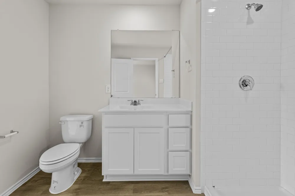 2121 Windflower Lane Luling, TX 78648