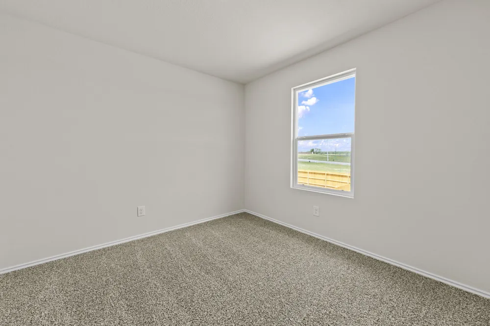 2121 Windflower Lane Luling, TX 78648