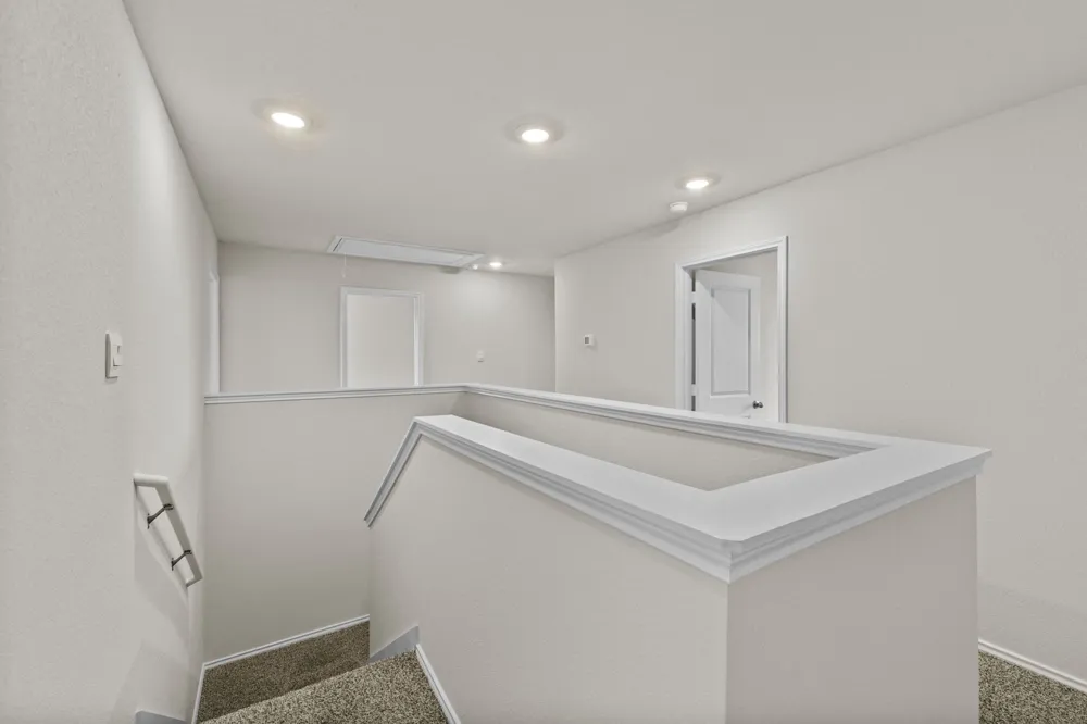 2121 Windflower Lane Luling, TX 78648