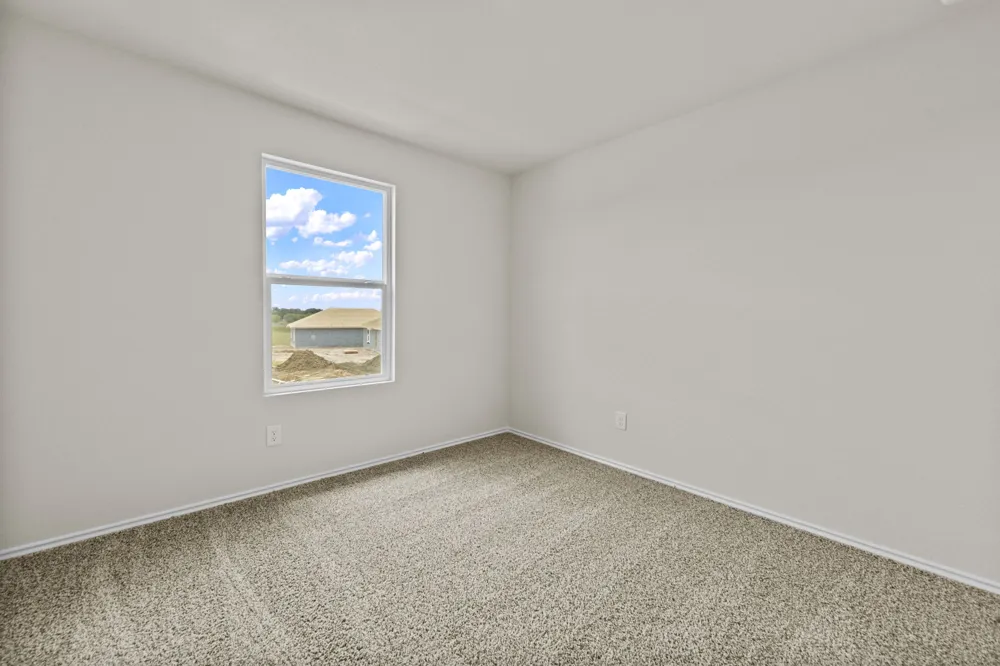 2121 Windflower Lane Luling, TX 78648