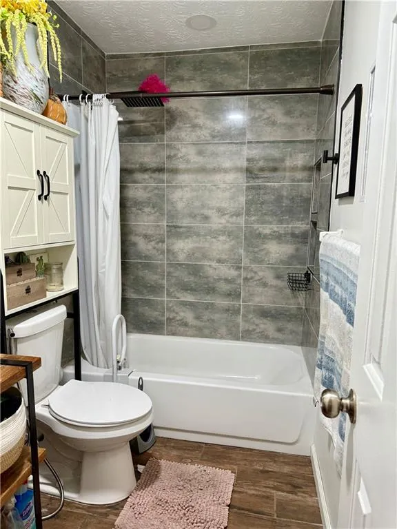 4005 Woodridge Way Tucker, GA 30084