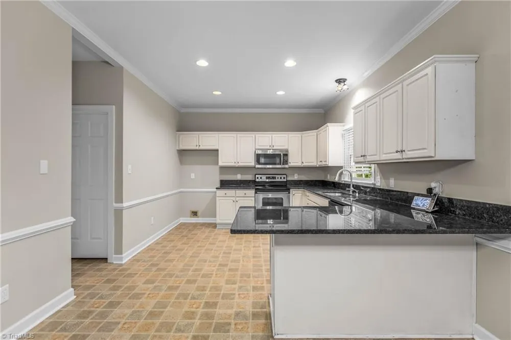 7088 Orchard Path Drive Clemmons, NC 27012
