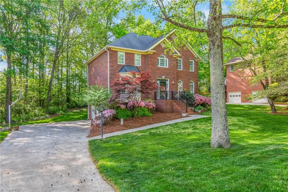 7088 Orchard Path Drive Clemmons, NC 27012