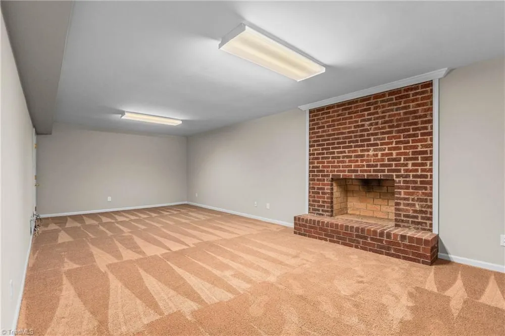7088 Orchard Path Drive Clemmons, NC 27012