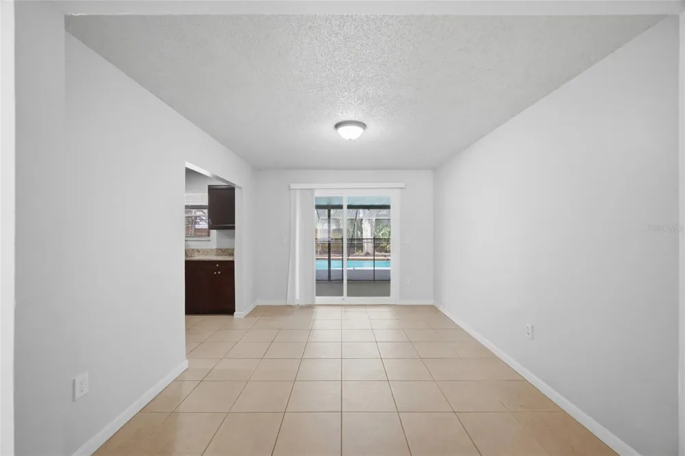 1441 MONTE LAKE DRIVE Valrico, FL 33596