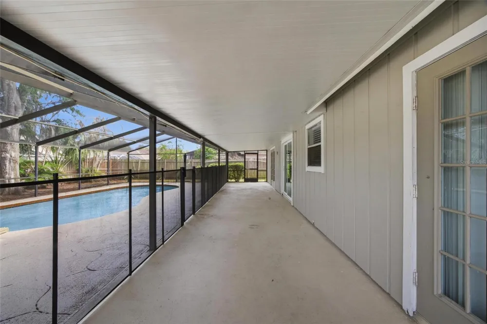 1441 MONTE LAKE DRIVE Valrico, FL 33596