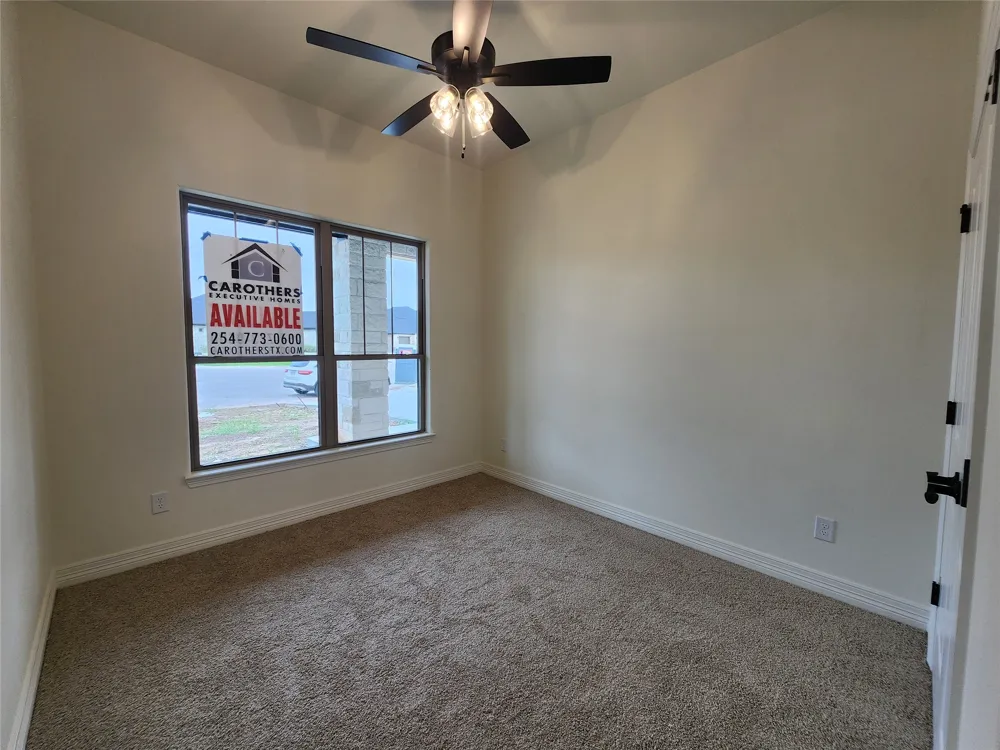 813 Golden Eagle Cove Salado, TX 76571