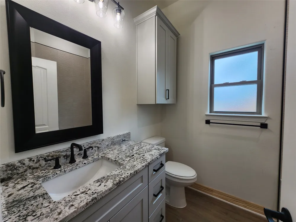 813 Golden Eagle Cove Salado, TX 76571