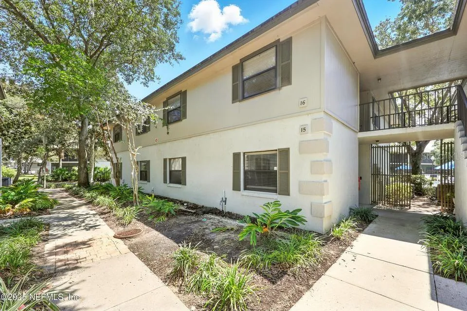 14 NAVARRA COURT #14 St Augustine, FL 32086