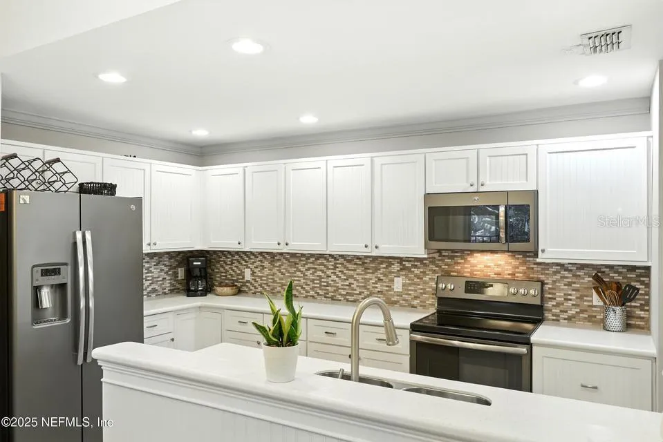 14 NAVARRA COURT #14 St Augustine, FL 32086