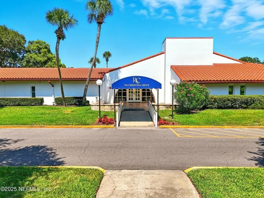14 NAVARRA COURT #14 St Augustine, FL 32086