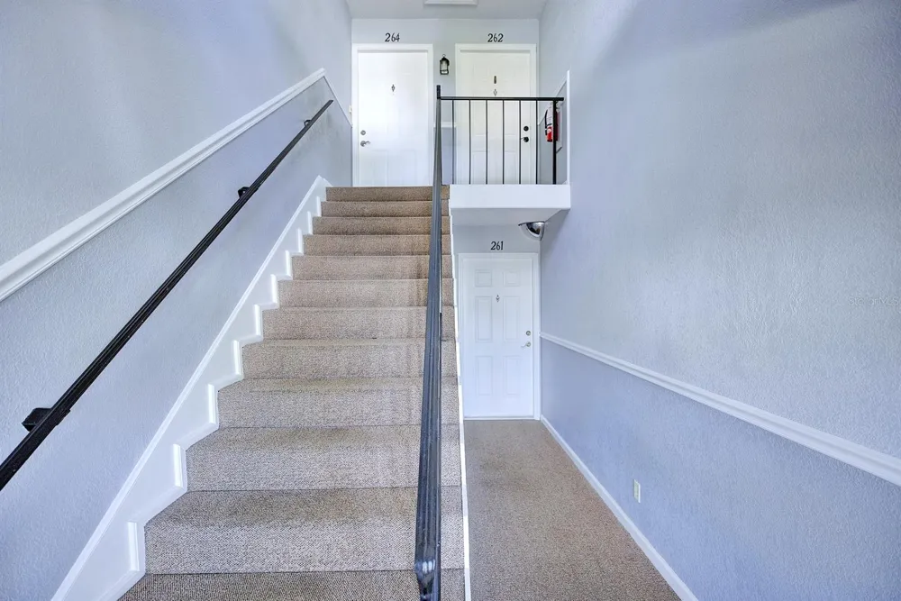 262 LEWFIELD CIRCLE #262 Winter Park, FL 32792