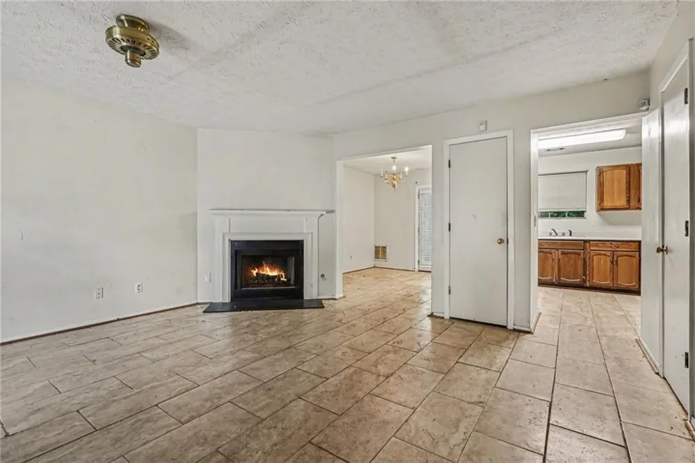 5670 Wells Circle Stone Mountain, GA 30087