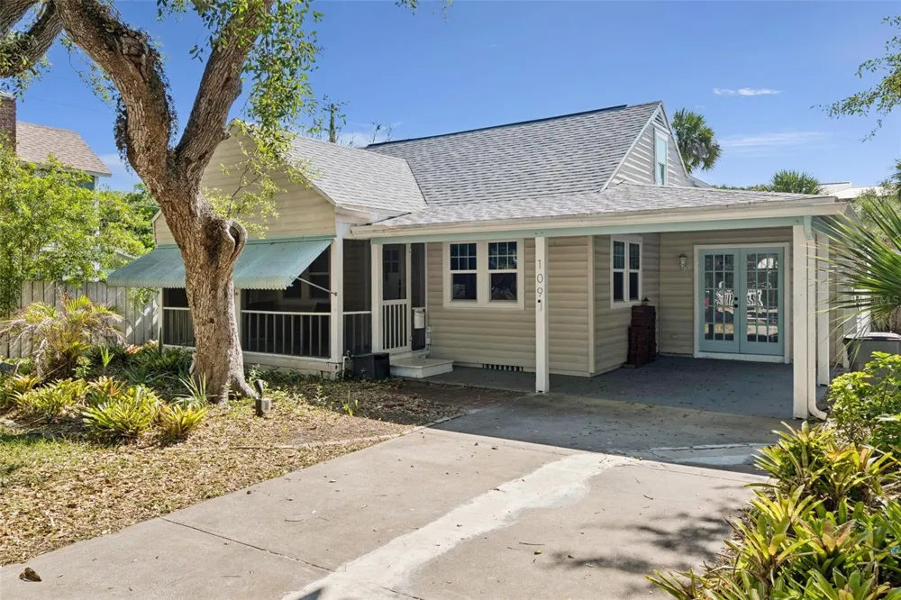 109 PENINSULA AVENUE New Smyrna Beach, FL 32169
