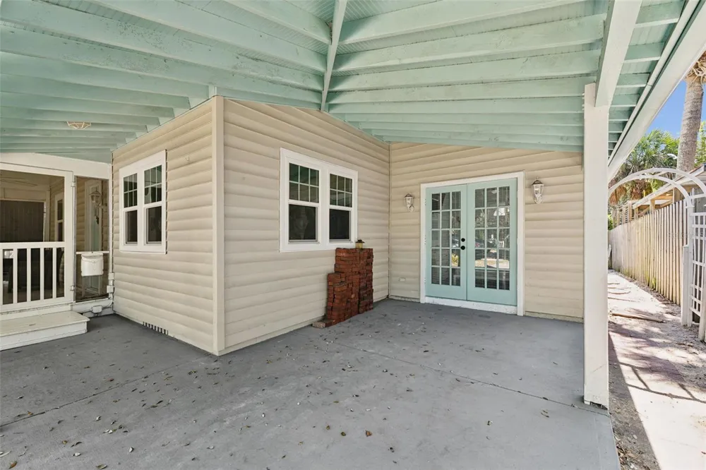 109 PENINSULA AVENUE New Smyrna Beach, FL 32169