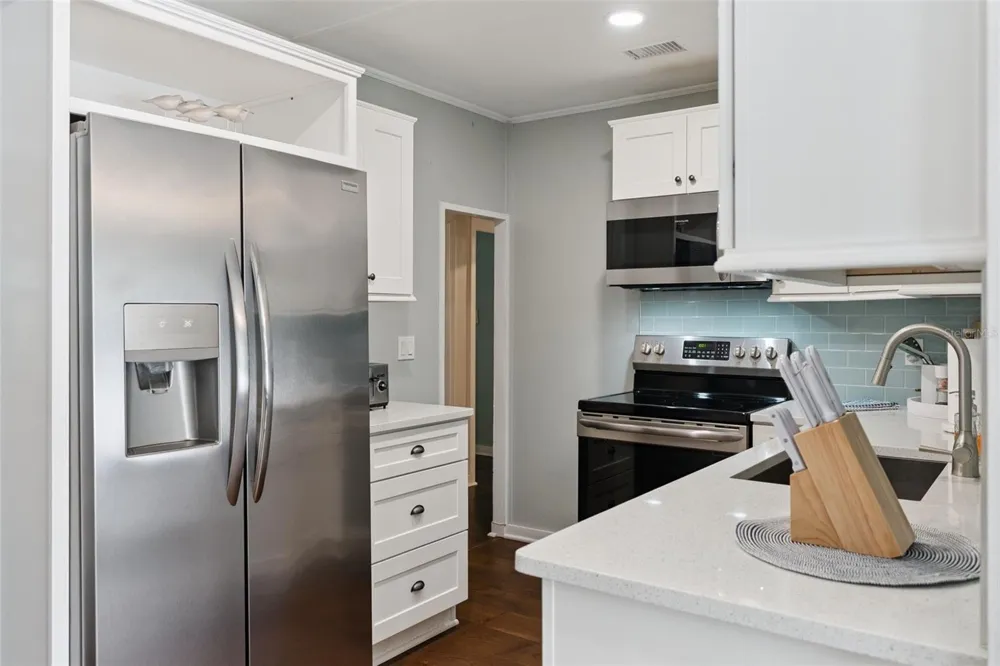 109 PENINSULA AVENUE New Smyrna Beach, FL 32169