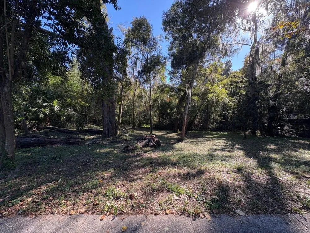 1723 NW 14TH AVENUE Gainesville, FL 32605