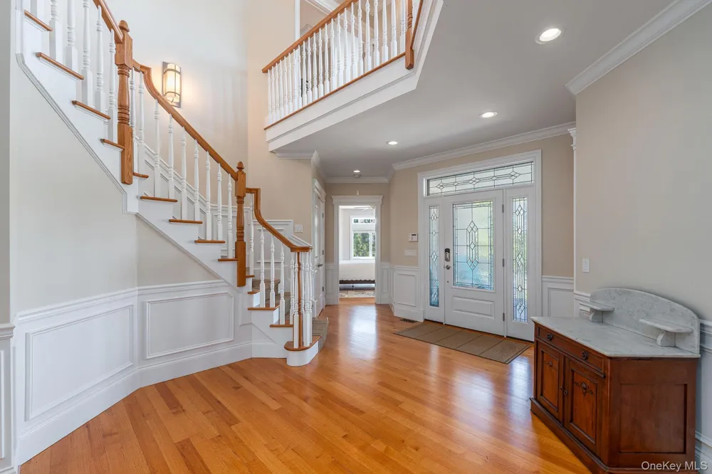790 Sea Drive Southold, NY 11971