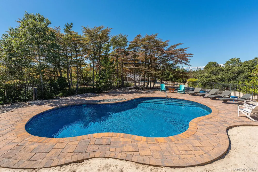 790 Sea Drive Southold, NY 11971
