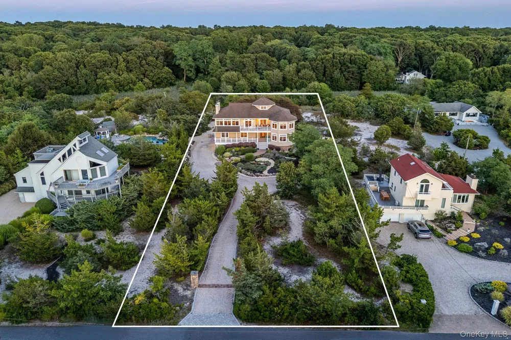 790 Sea Drive Southold, NY 11971