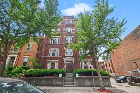 427 Hopkins Street #5