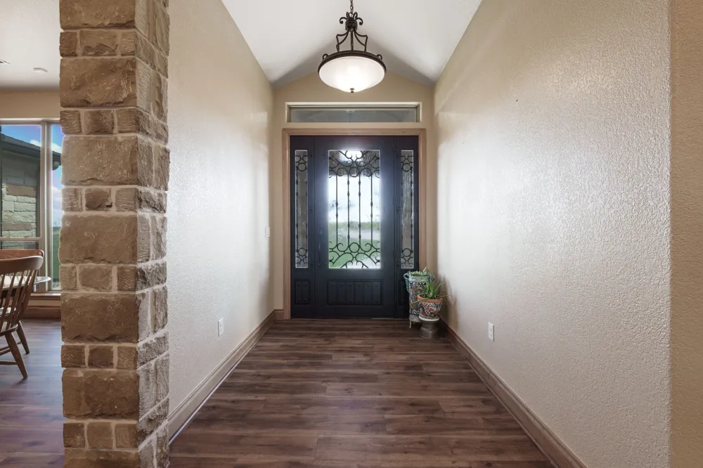 5450 County Road 101 Lampasas, TX 76550