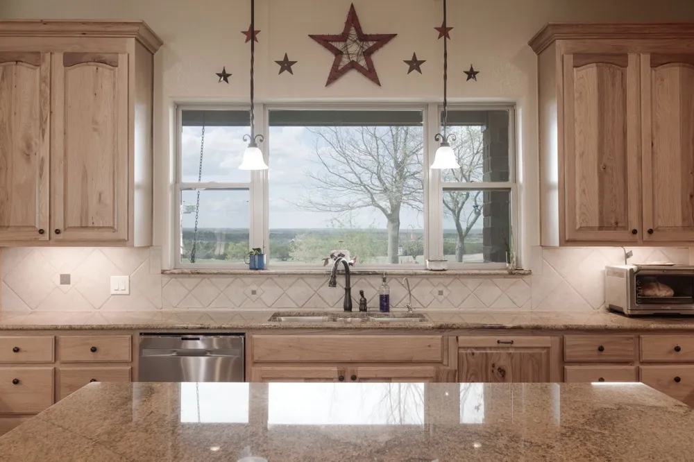 5450 County Road 101 Lampasas, TX 76550