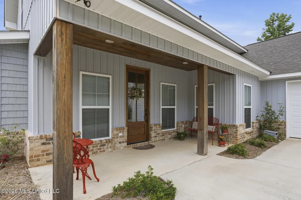 111 Colebrooke Cove Florence, MS 39073