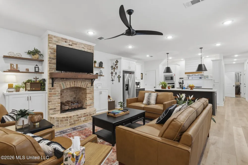 111 Colebrooke Cove Florence, MS 39073