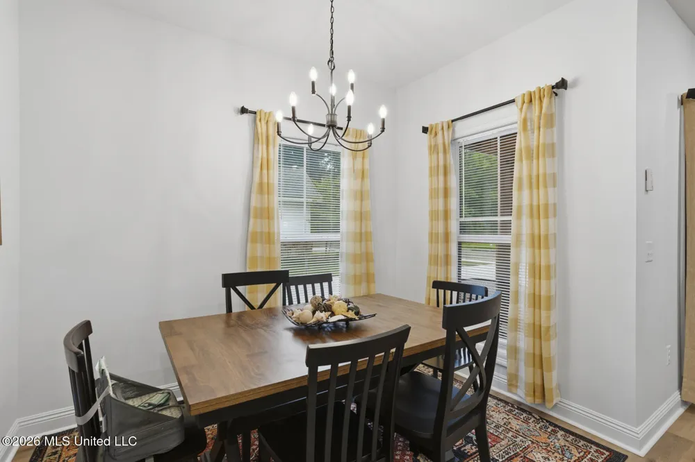 111 Colebrooke Cove Florence, MS 39073