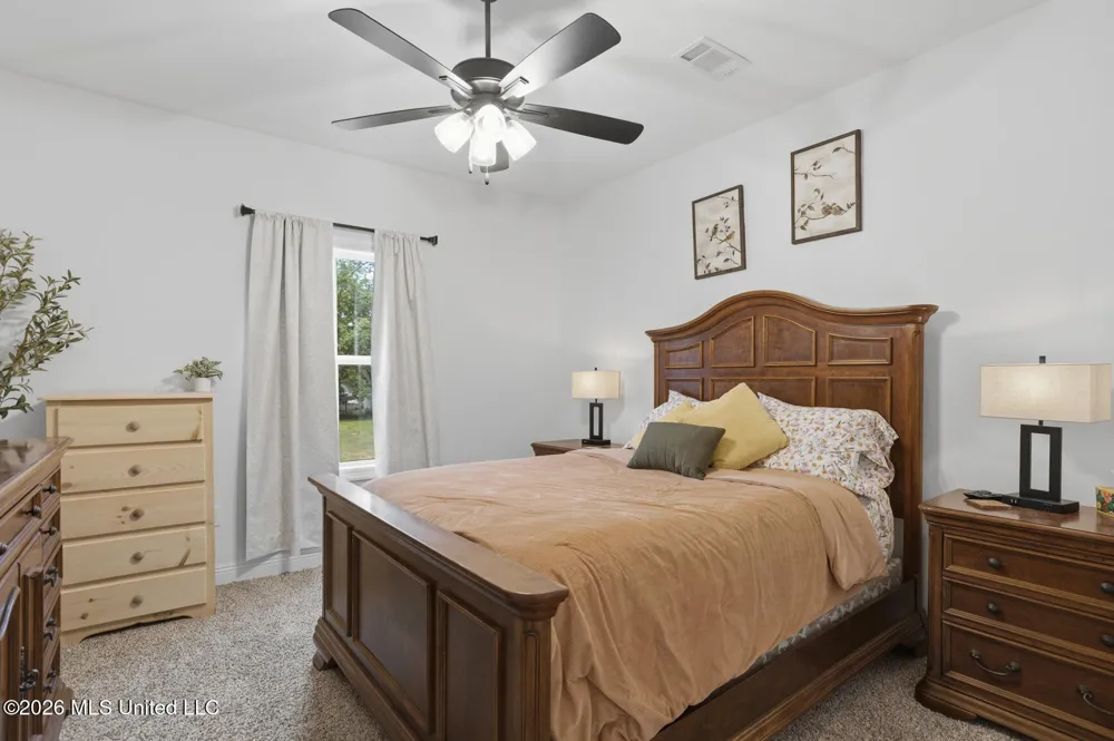 111 Colebrooke Cove Florence, MS 39073