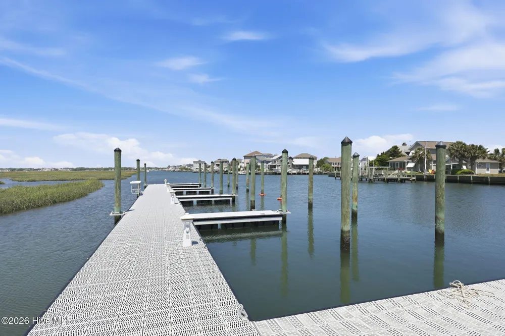 602 W Ft Macon Road #218 Atlantic Beach, NC 28512
