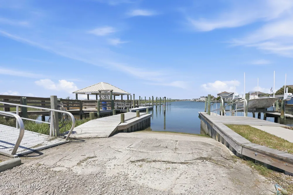 602 W Ft Macon Road #218 Atlantic Beach, NC 28512