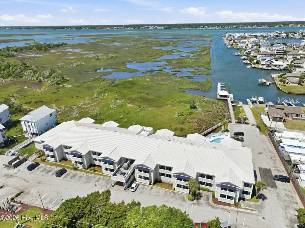 602 W Ft Macon Road #218 Atlantic Beach, NC 28512