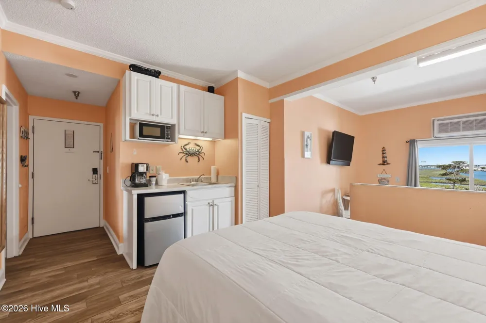 602 W Ft Macon Road #218 Atlantic Beach, NC 28512