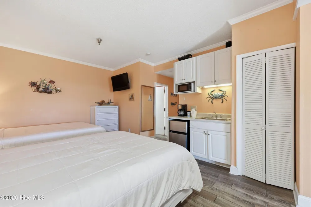 602 W Ft Macon Road #218 Atlantic Beach, NC 28512
