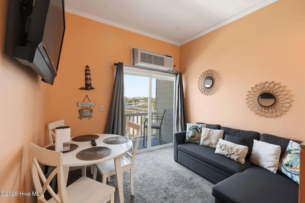 602 W Ft Macon Road #218 Atlantic Beach, NC 28512