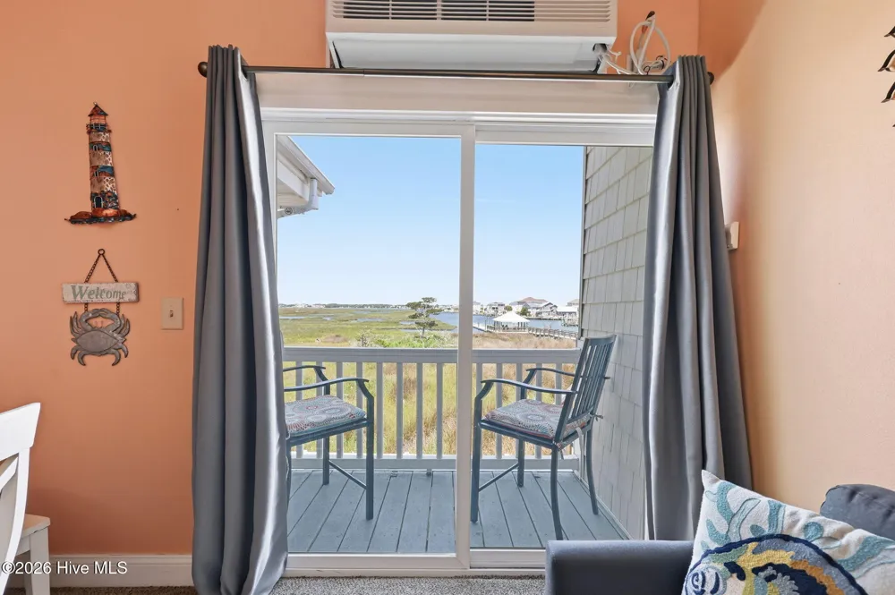 602 W Ft Macon Road #218 Atlantic Beach, NC 28512