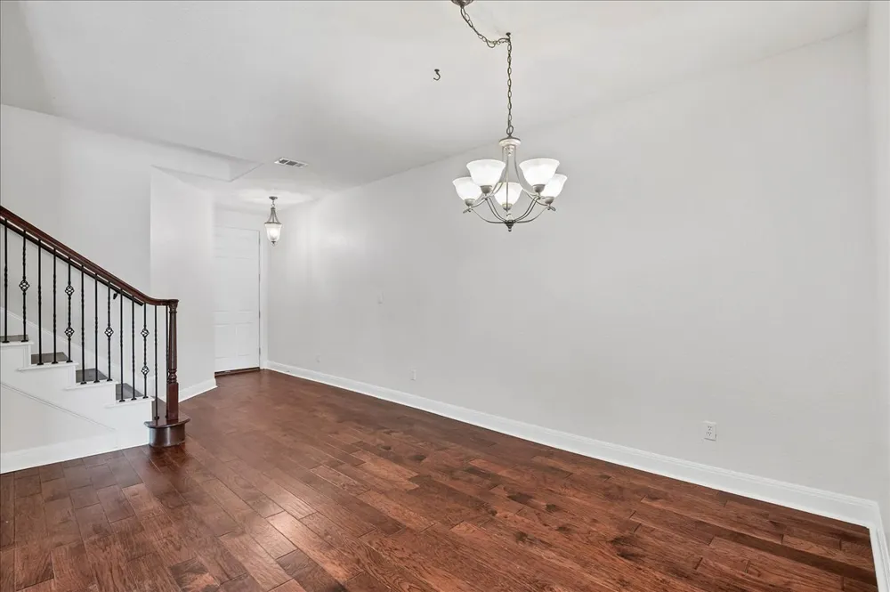 114 Aria Ridge #802 Lakeway, TX 78738