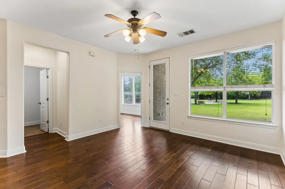 114 Aria Ridge #802 Lakeway, TX 78738