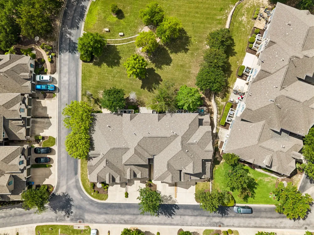 114 Aria Ridge #802 Lakeway, TX 78738