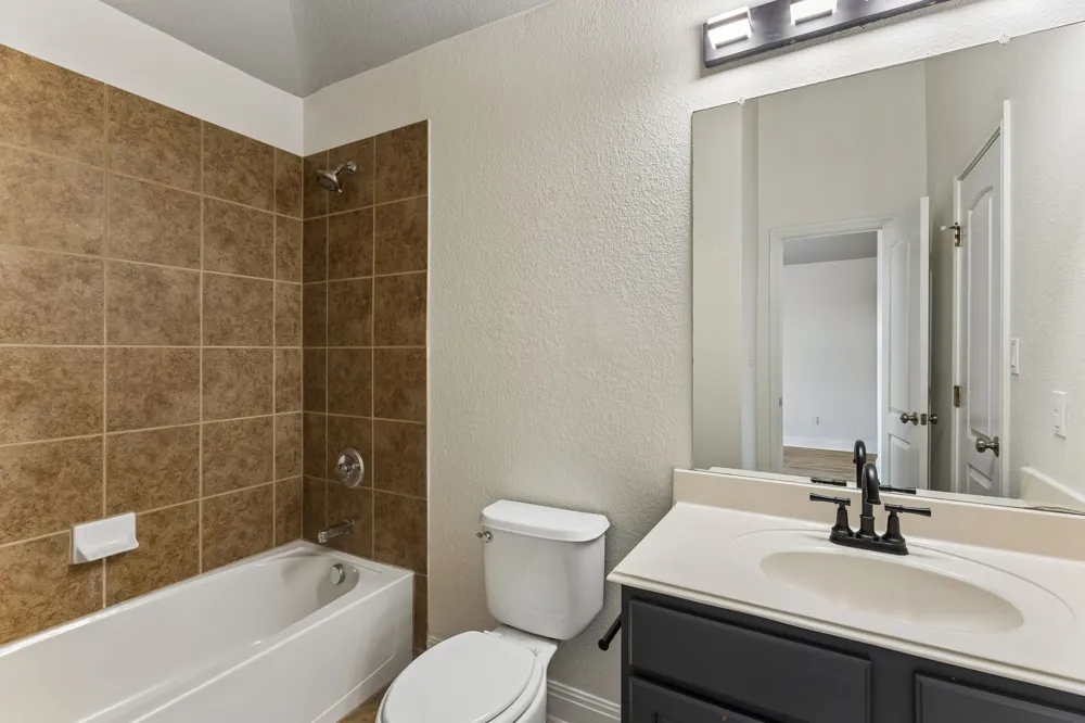 114 Aria Ridge #802 Lakeway, TX 78738