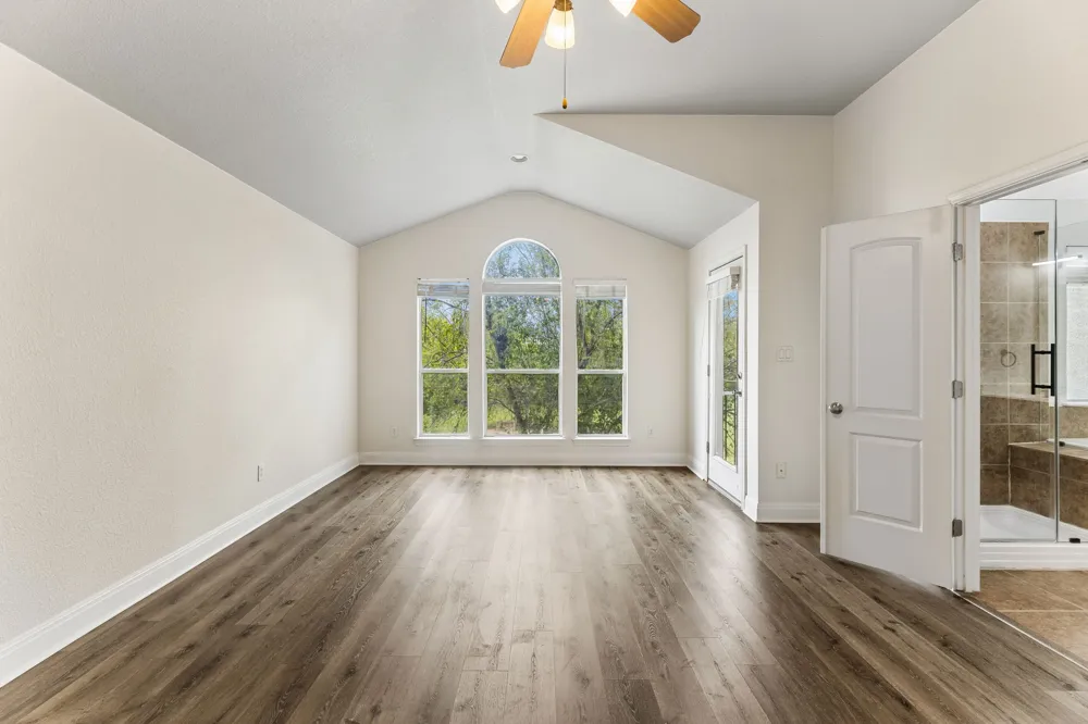 114 Aria Ridge #802 Lakeway, TX 78738