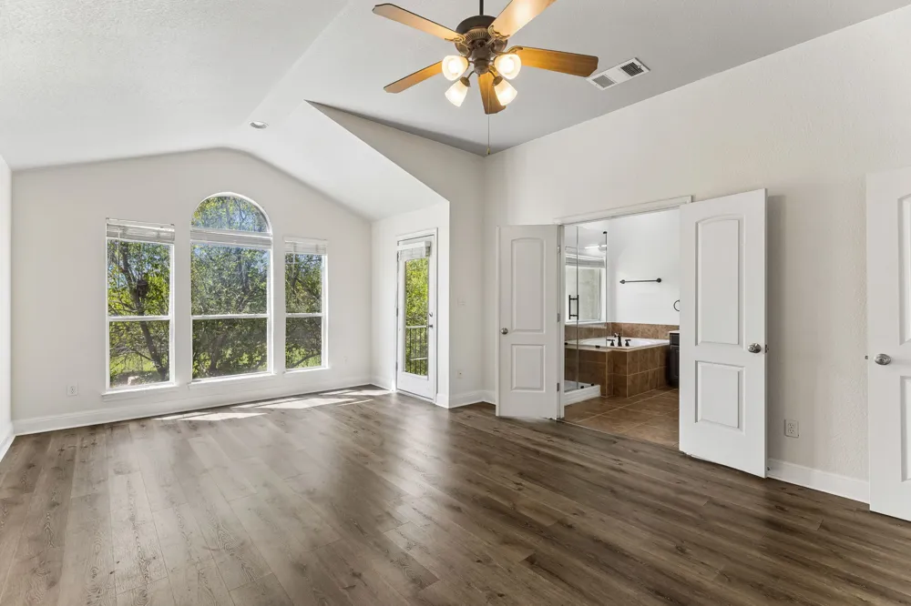 114 Aria Ridge #802 Lakeway, TX 78738