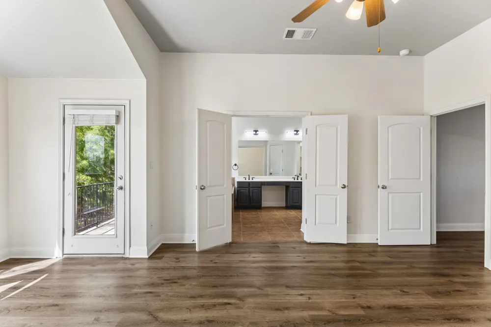 114 Aria Ridge #802 Lakeway, TX 78738