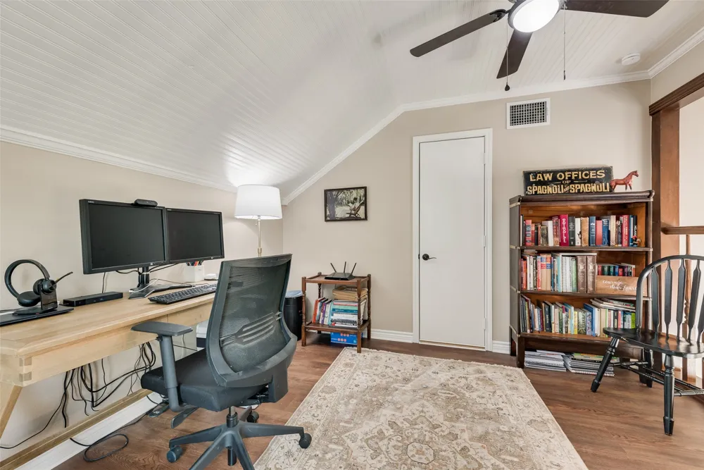 130 Vz County Road 3509 Edgewood, TX 75117